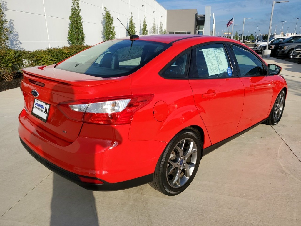 2014 ford focus se